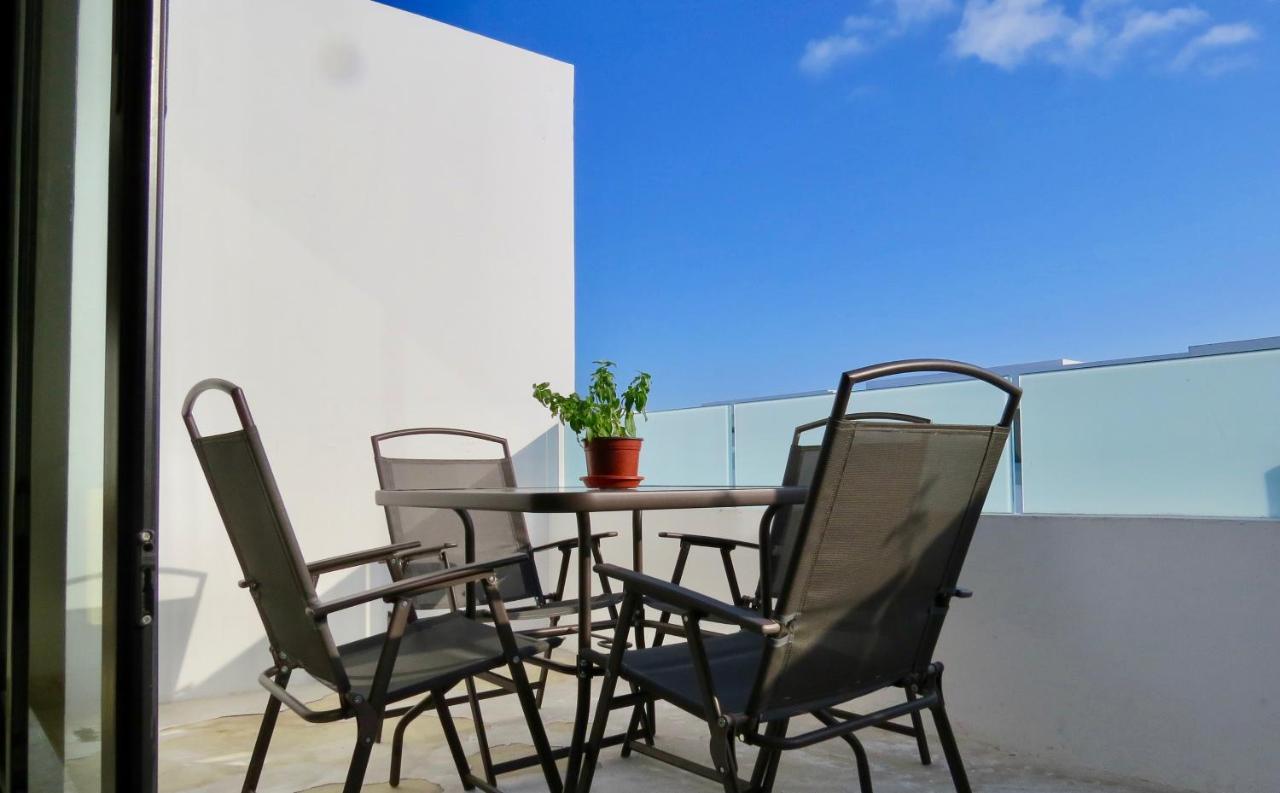 Anah Penthouse By Oceanfront *