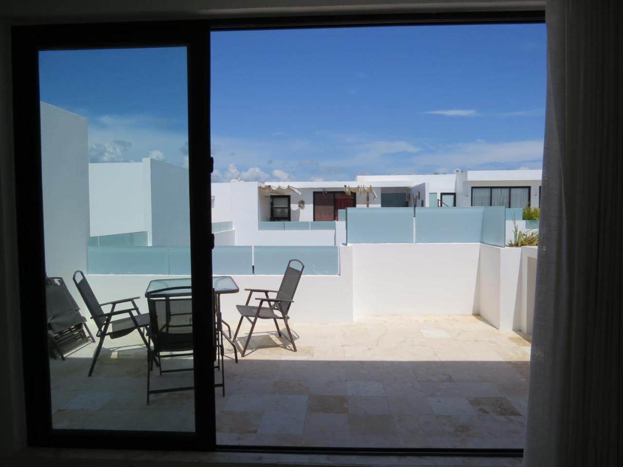 Anah Penthouse By Oceanfront *