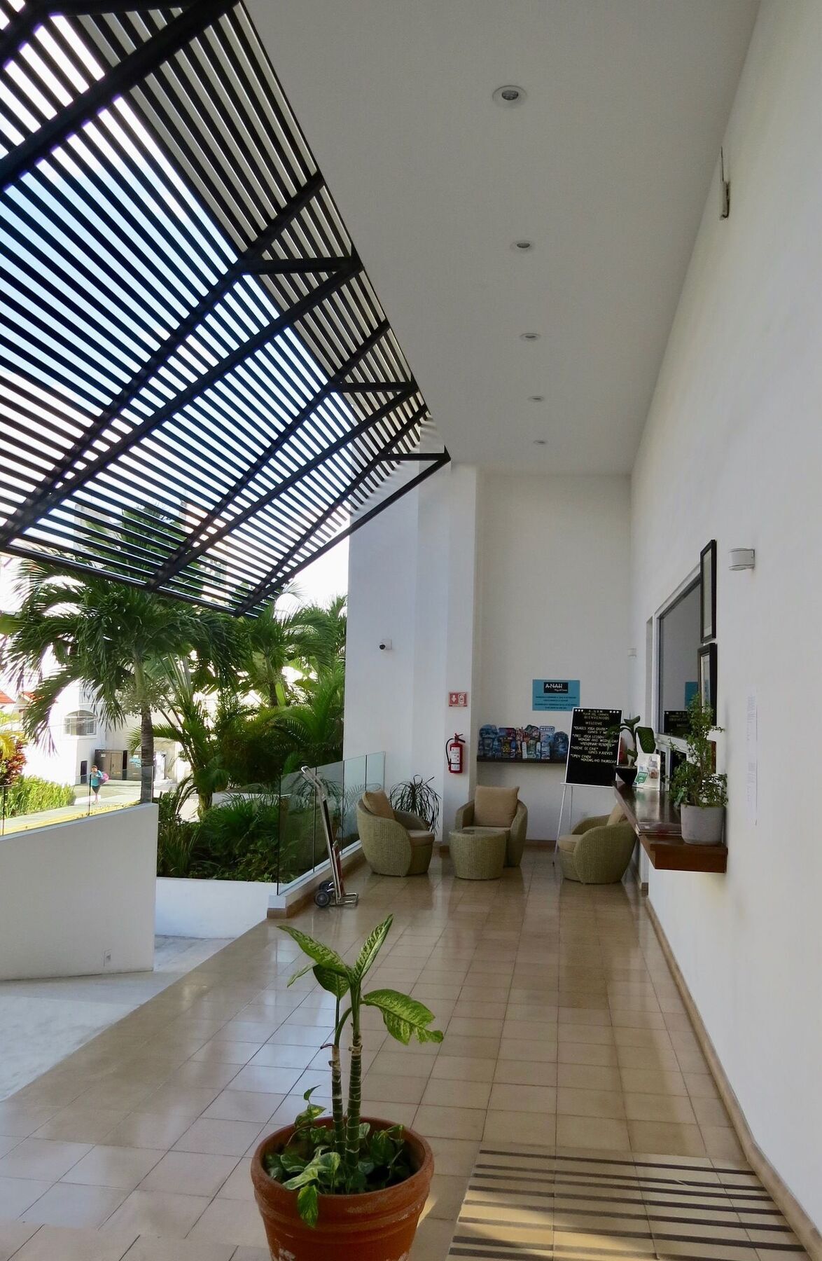 Anah Penthouse By Oceanfront